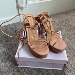 Top Moda Nude Strappy Heels BNWOT